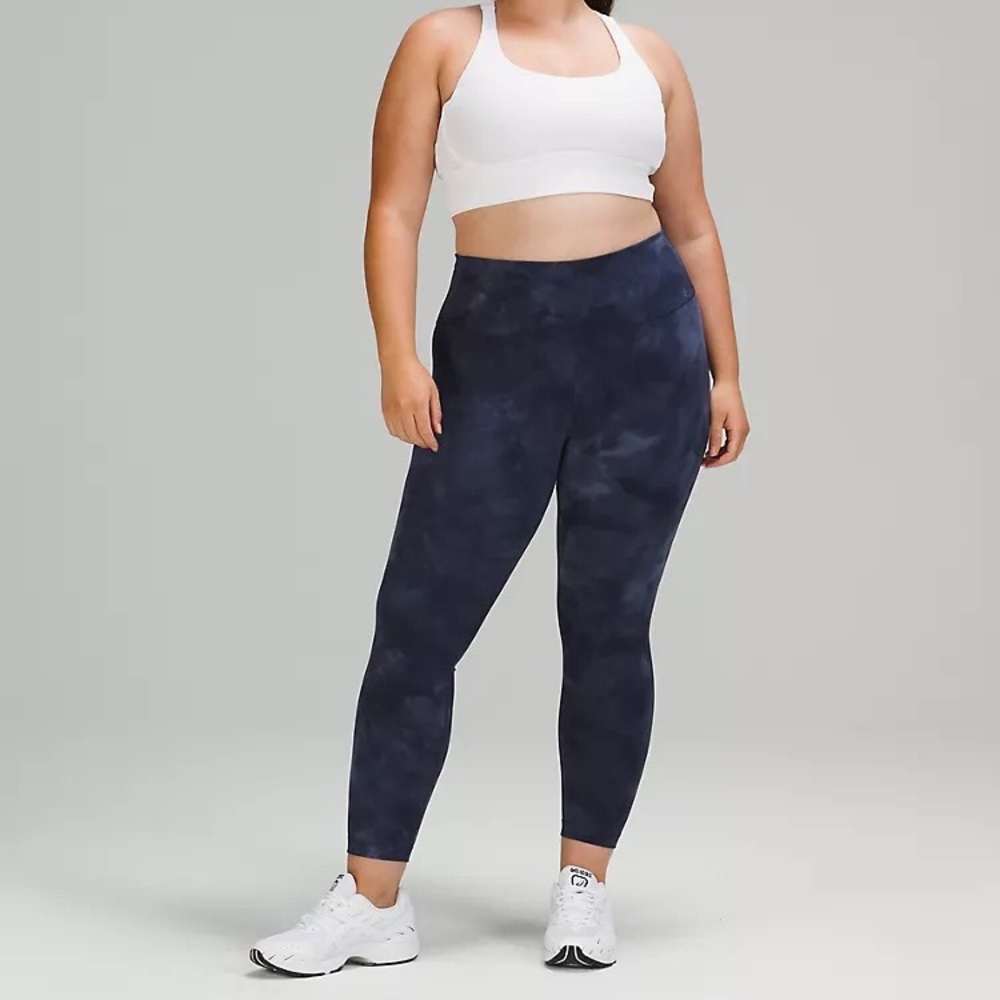Lululemon Wunder Train 25” Legging (Naval Blue)